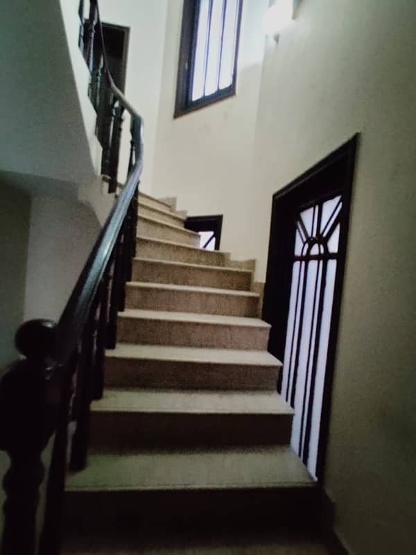 10 Marla Full House With Basement For Rent In DHA Phase 3 6