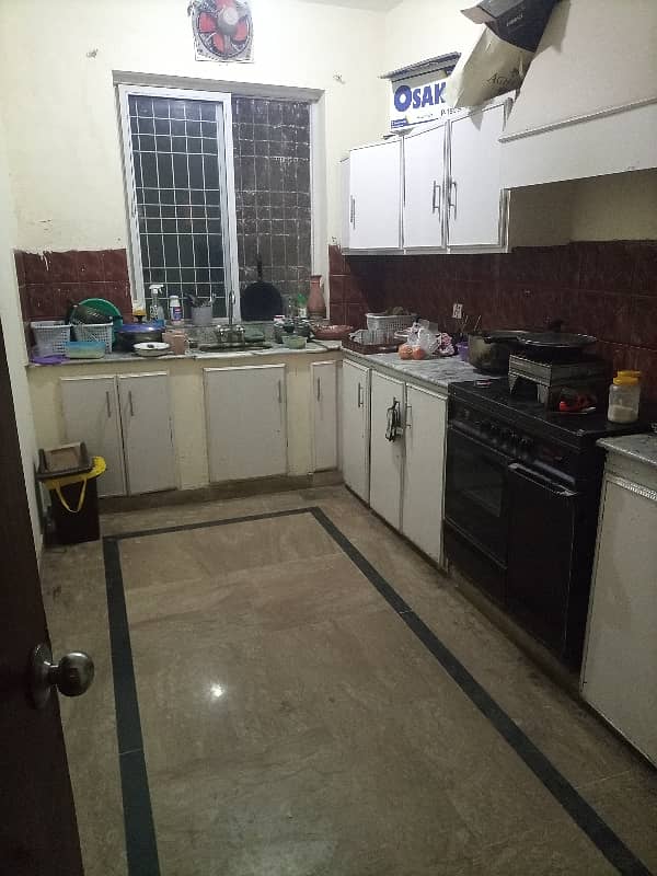 10 Marla Upper Portion For Rent In DHA Phase 1 6