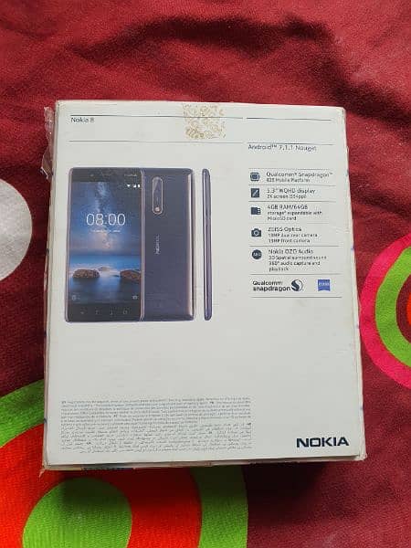 Nokia 8 4