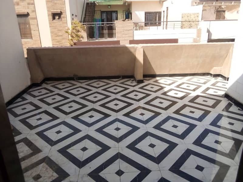 160 sq. yrd 1st & 2nd floor tiles flooring 2 kitchen secured block 19 gulshan-e-iqbal 2