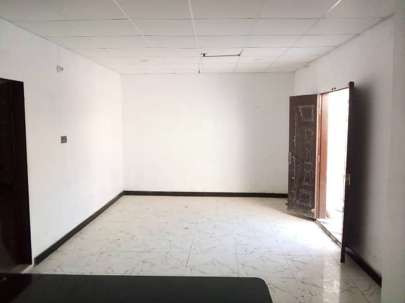 160 sq. yrd 1st & 2nd floor tiles flooring 2 kitchen secured block 19 gulshan-e-iqbal 3