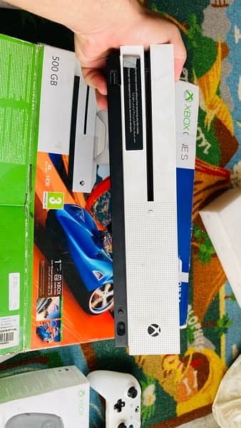 Xbox One S Slightly Used Complete Box 1