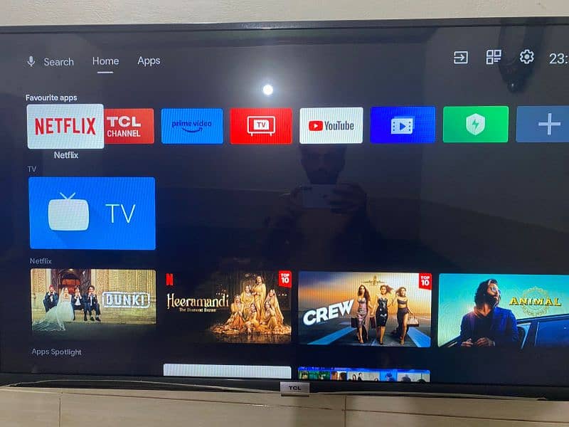 tcl 43inch Android Led condition 10by10 2
