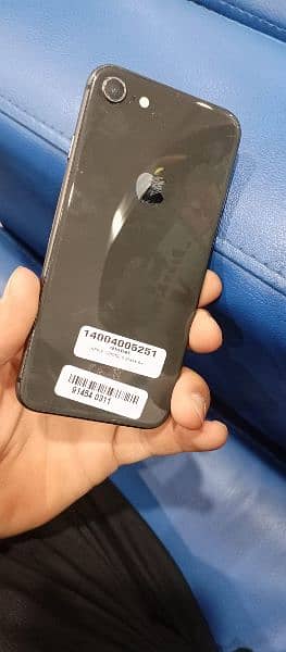 IPhone 8 Non PTA 2