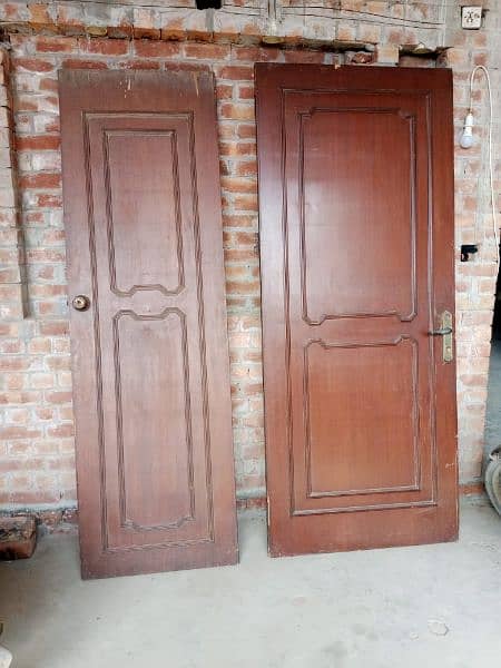 wooden doors in very Good Condition 1