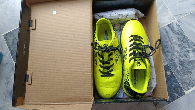 Original Kelme Soccer Shoes with box 4