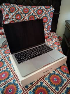 apple macbook pro 2019 13 inch toucbar core i5