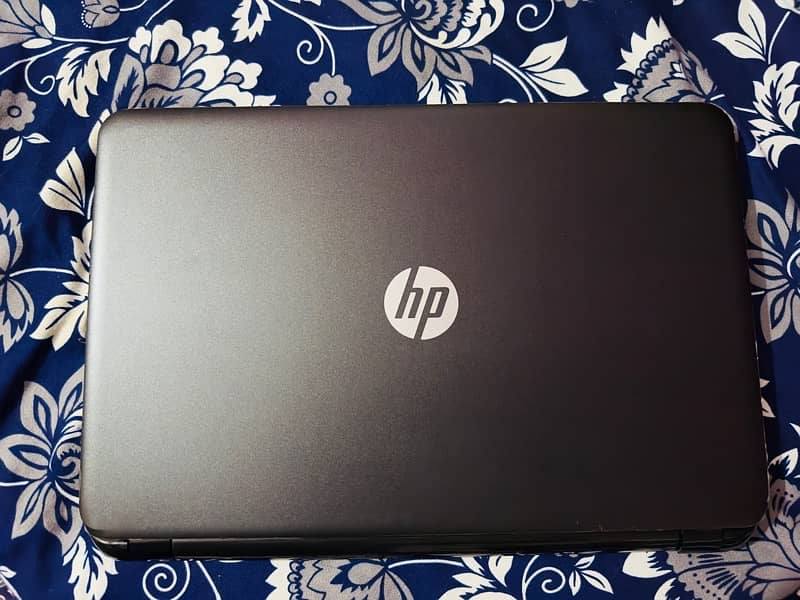 HP GAMING LAPTOP 1