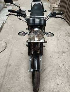 Suzuki GS 150 SE 2022