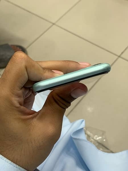 iphone 11 for sale 6
