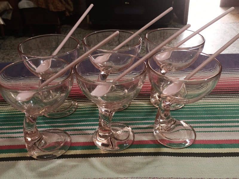 made in italy  ice cream  big size glasses 0