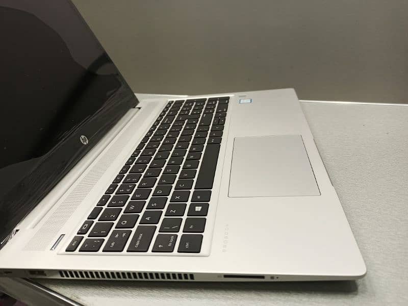 HP ProBook 450 Core i7 8th  Gen 3