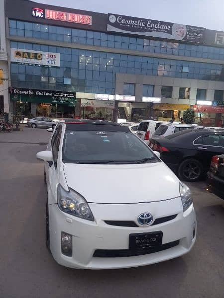 Toyota Prius 2010 1