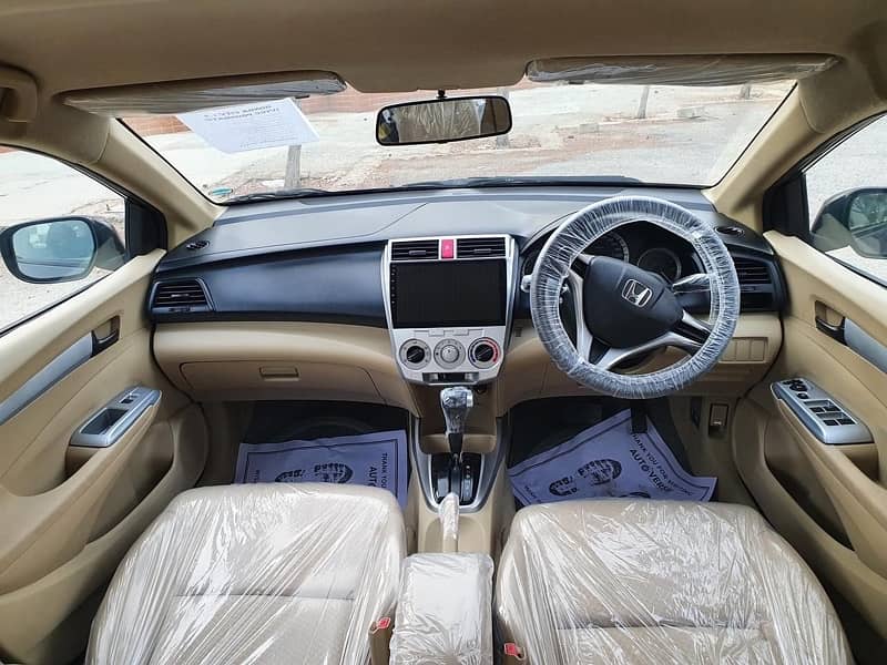 Honda City IVTEC 2019 Automatic New Beige Interior 12