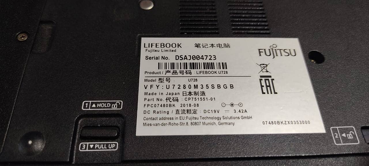 Fujitsu Made in Japan 8gb Ram, 256gb SSD 10