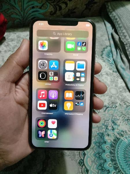 iphone 11 pro max Pta Approved 0