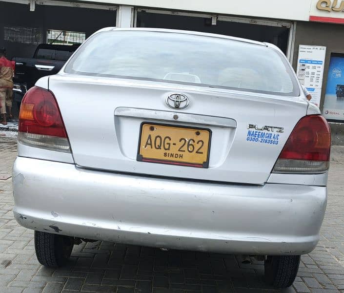 Toyota Platz 2004 1