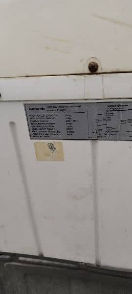 electro washing machine with dryer new condition all ok 3