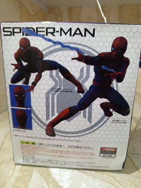 PS4 spiderman action figure 2