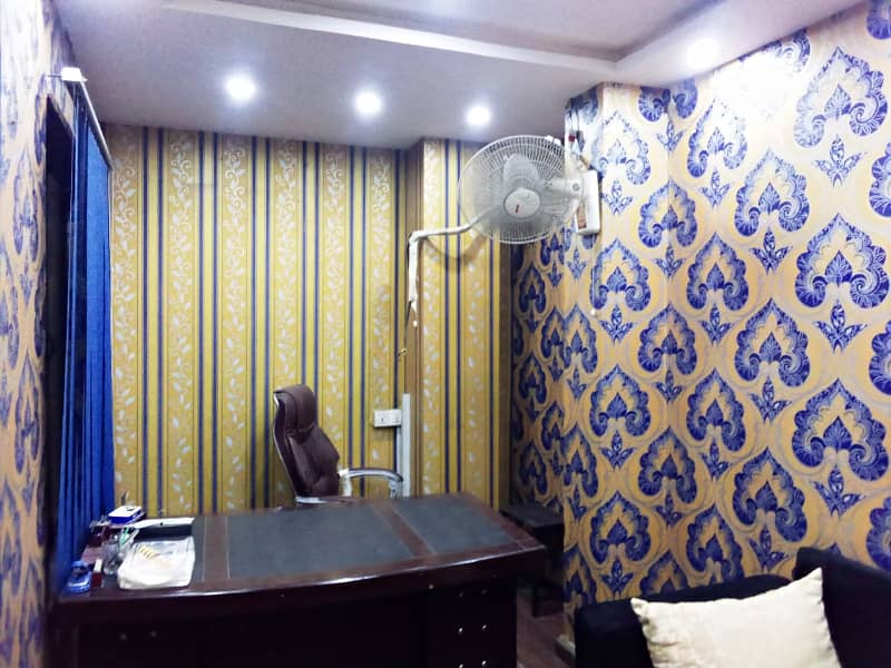 fully Furnished Area 550 Sq Ft Cooperate Office For Rent Gulberg 3 Lahore Original Pictures 3