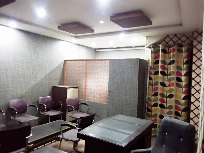 fully Furnished Area 550 Sq Ft Cooperate Office For Rent Gulberg 3 Lahore Original Pictures 6