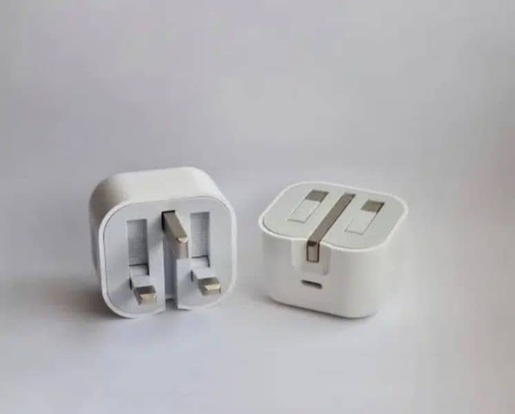 iPhone 12pro charger 1