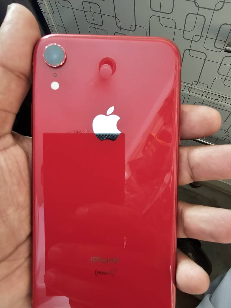 Iphone xr 64 gb non pta sim time 2 manth 0