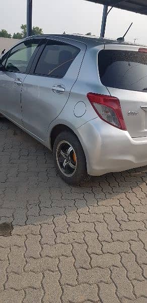 Toyota Vitz 2015 2