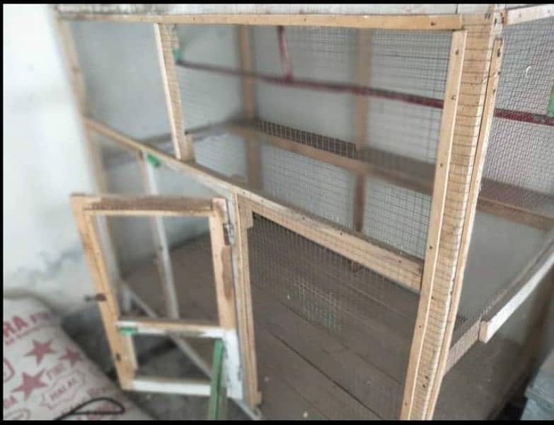 Wooden Cage waiting for a new Shelter. 2