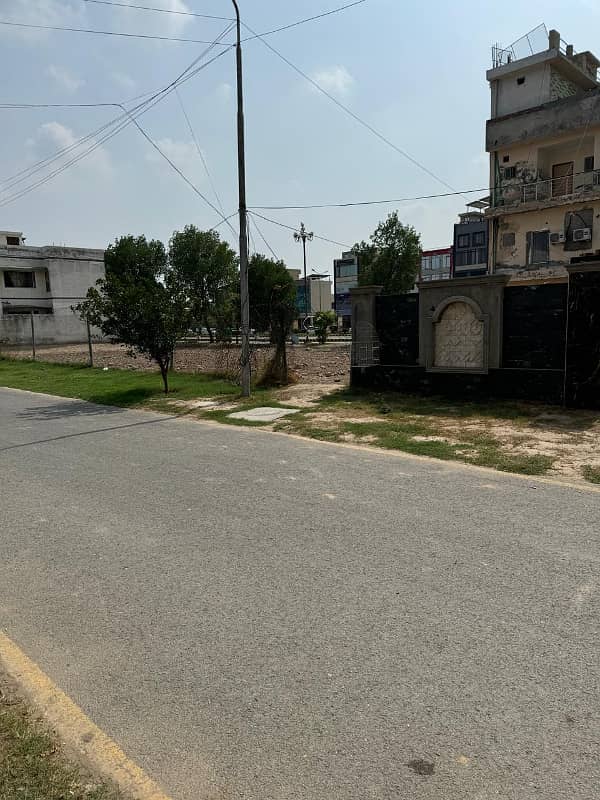 5 Marla Residential Plot Is Available For Sale In Park View City Topaz Block Lahore 4