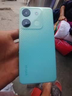 infinix smart 7   4/64 . pta . 10by9 condition  03021117684.