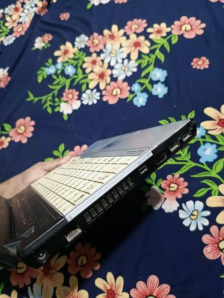 Laptop for sale, cheap price 2