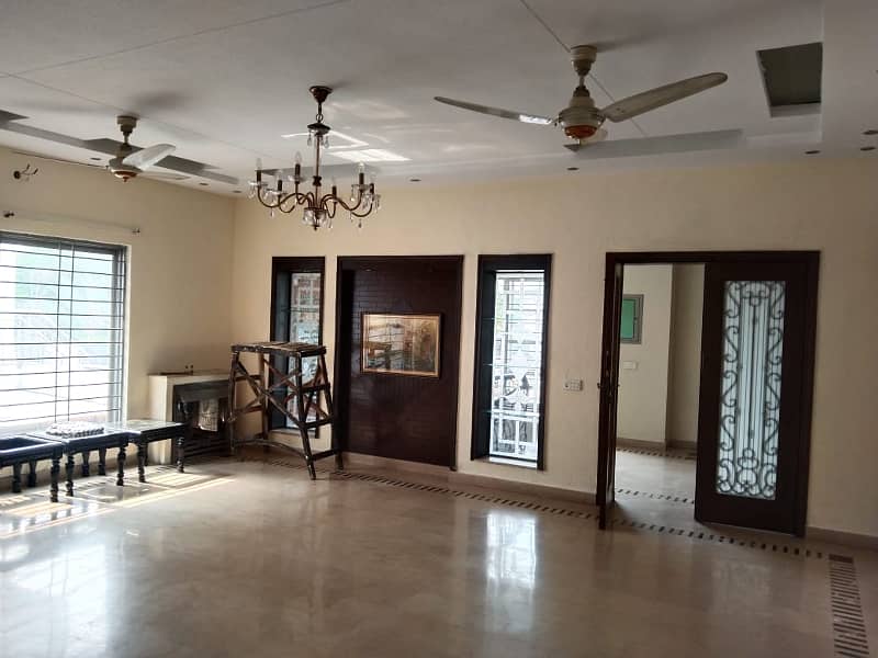 1 Kanal House Upper Portion For Rent in DHA Phase 5 Reasonable Rent 9