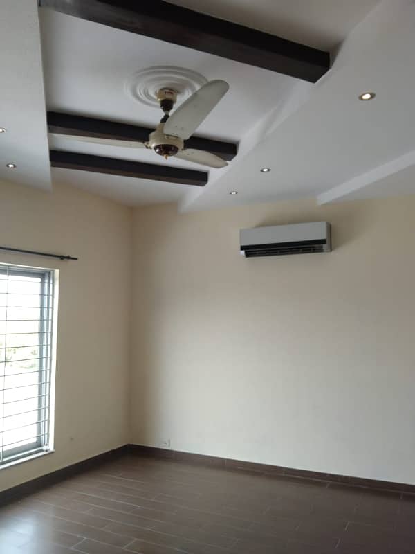 1 Kanal House Upper Portion For Rent in DHA Phase 5 Reasonable Rent 25