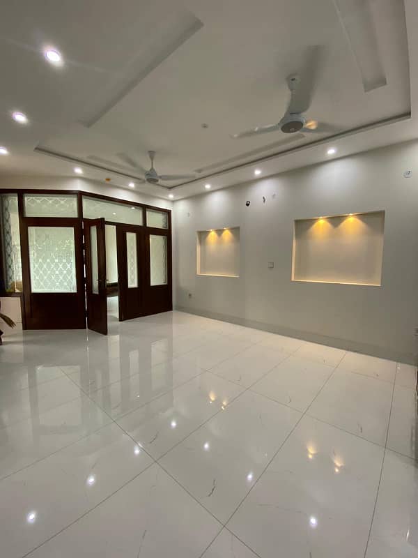 BEAUTIFUL HOUSE BRAND NEW 8 MARLA HOUSE FOR RENT IN DHA 11 RAHBER SECTOR 1 BLOCK A 4