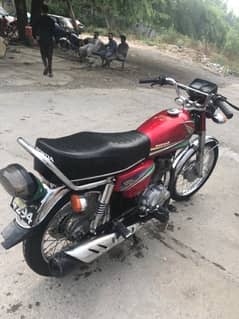 Honda cg 125 2013 model