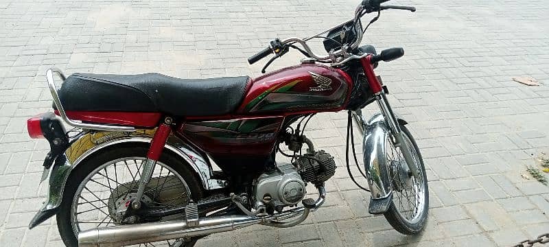 Honda 70 Red 2