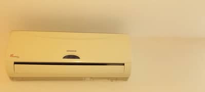 Kenwood 1 ton Non Inverter AC