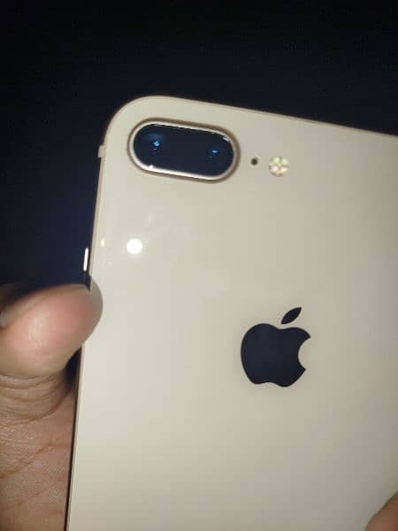 iPhone 8 plus (64GB) (non PTA SIM lock) 3