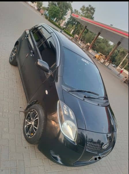 Toyota Vitz 2005 4