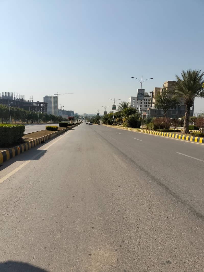 Main Bluearea Boulevard 14 Kanal Commercial Plot available 7