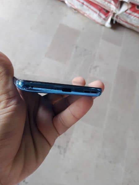 OnePlus 9 4