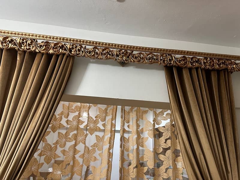 curtains with 1 fiber board 0