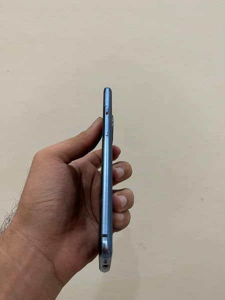 OnePlus 7T 8GB/128GB with 5GB expandable 3