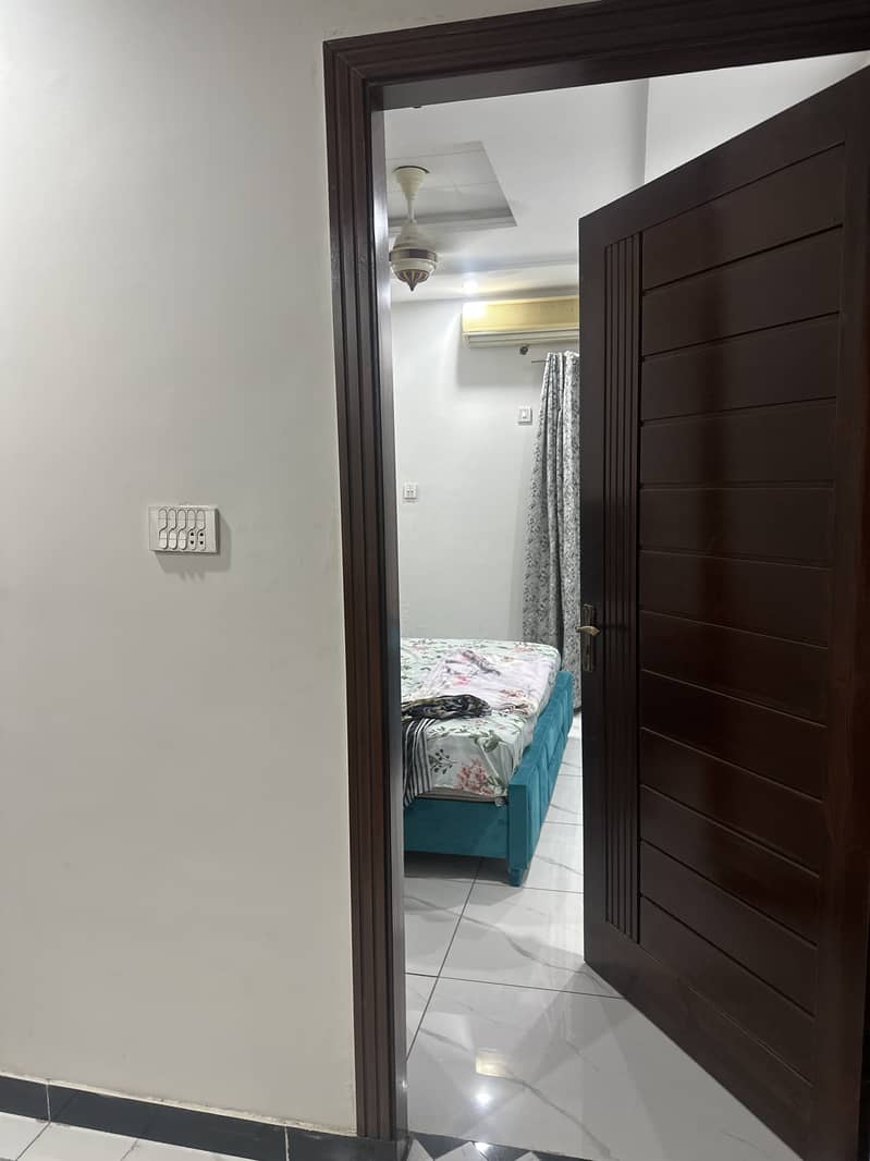 Its a double bed room(luxury) with ac attch bath with  hall n kitchen 3