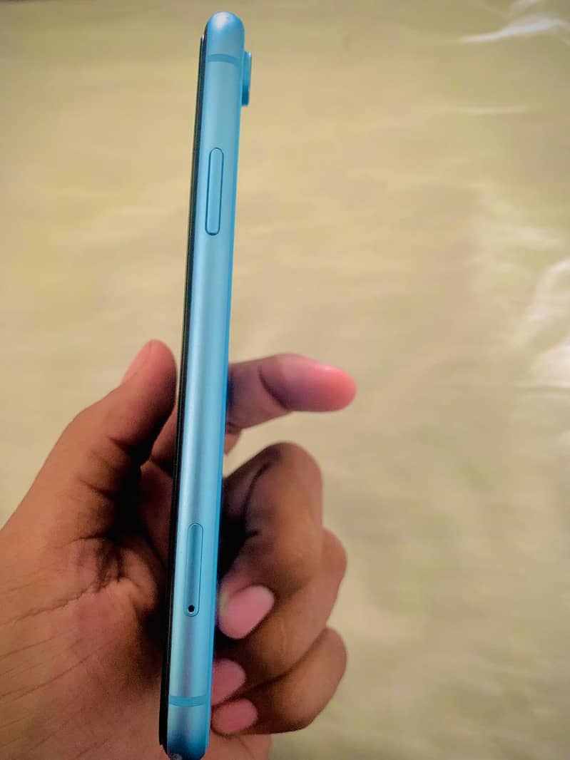 Iphone XR jv 4