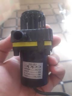 Dc pump 12 volt