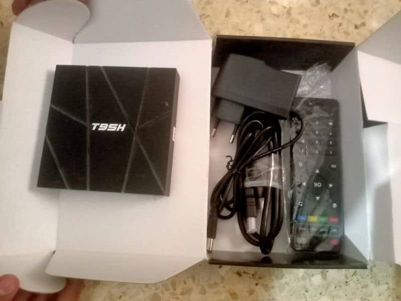 T95H android box. 2 month used. 1