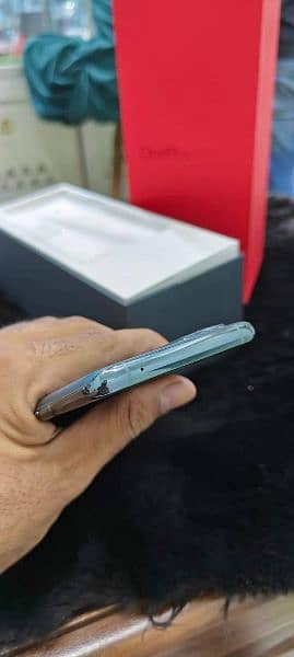 one plus 9 pro 5G mobile lush condition My WhatsApp number 03247497835 8