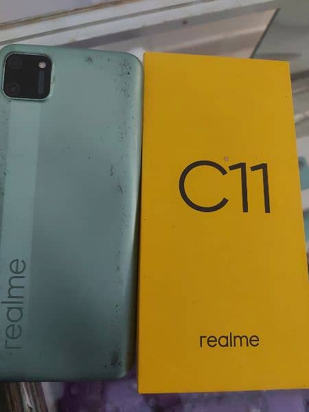 Realme C11 4